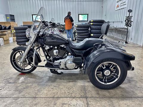 2016 Harley-Davidson Freewheeler™ in Sandusky, Ohio - Photo 6
