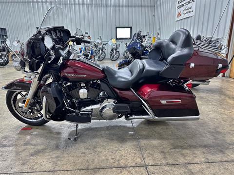 2015 Harley-Davidson Ultra Limited in Sandusky, Ohio - Photo 6