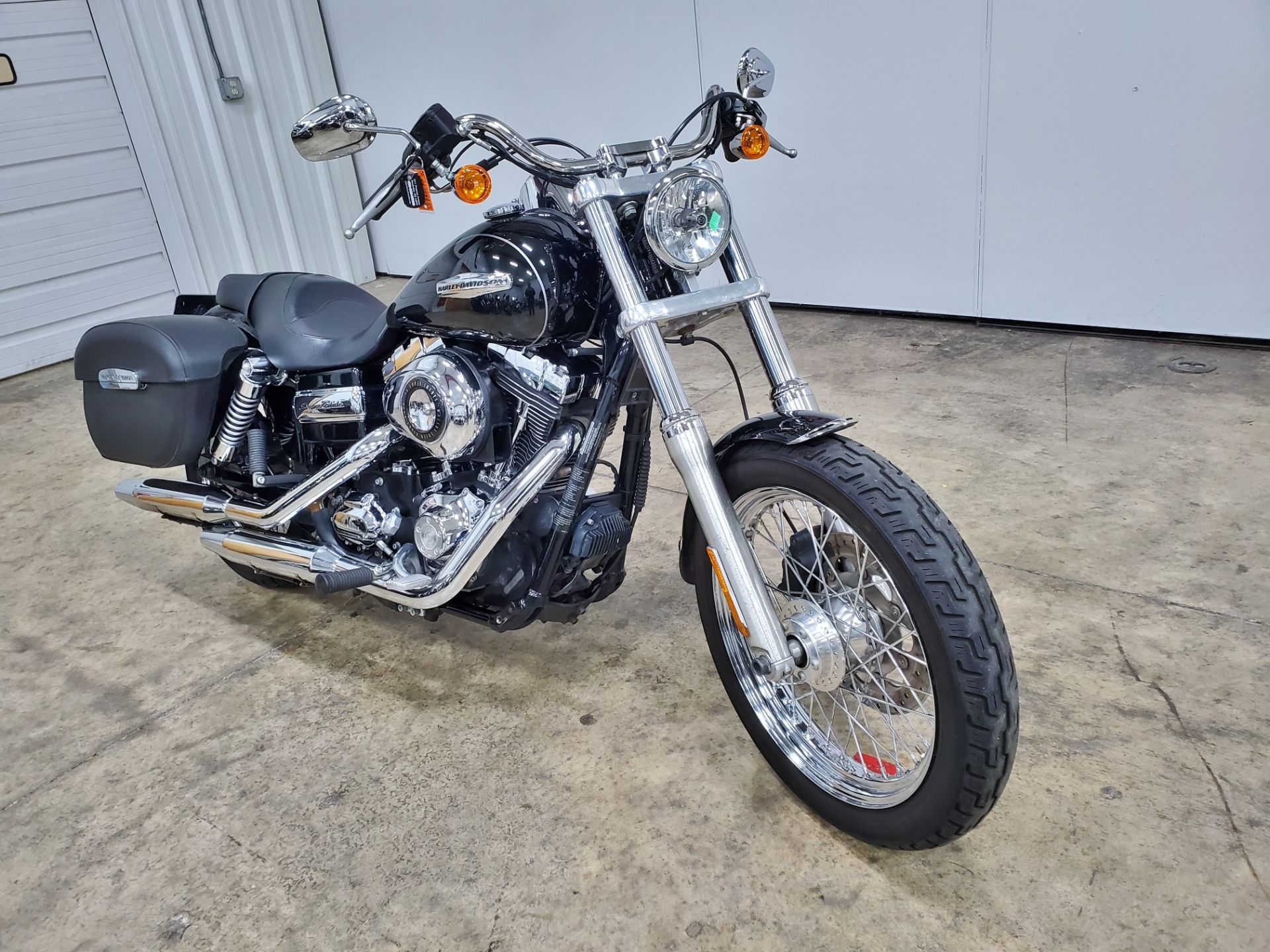 2010 Harley-Davidson Dyna® Super Glide® Custom in Sandusky, Ohio - Photo 3