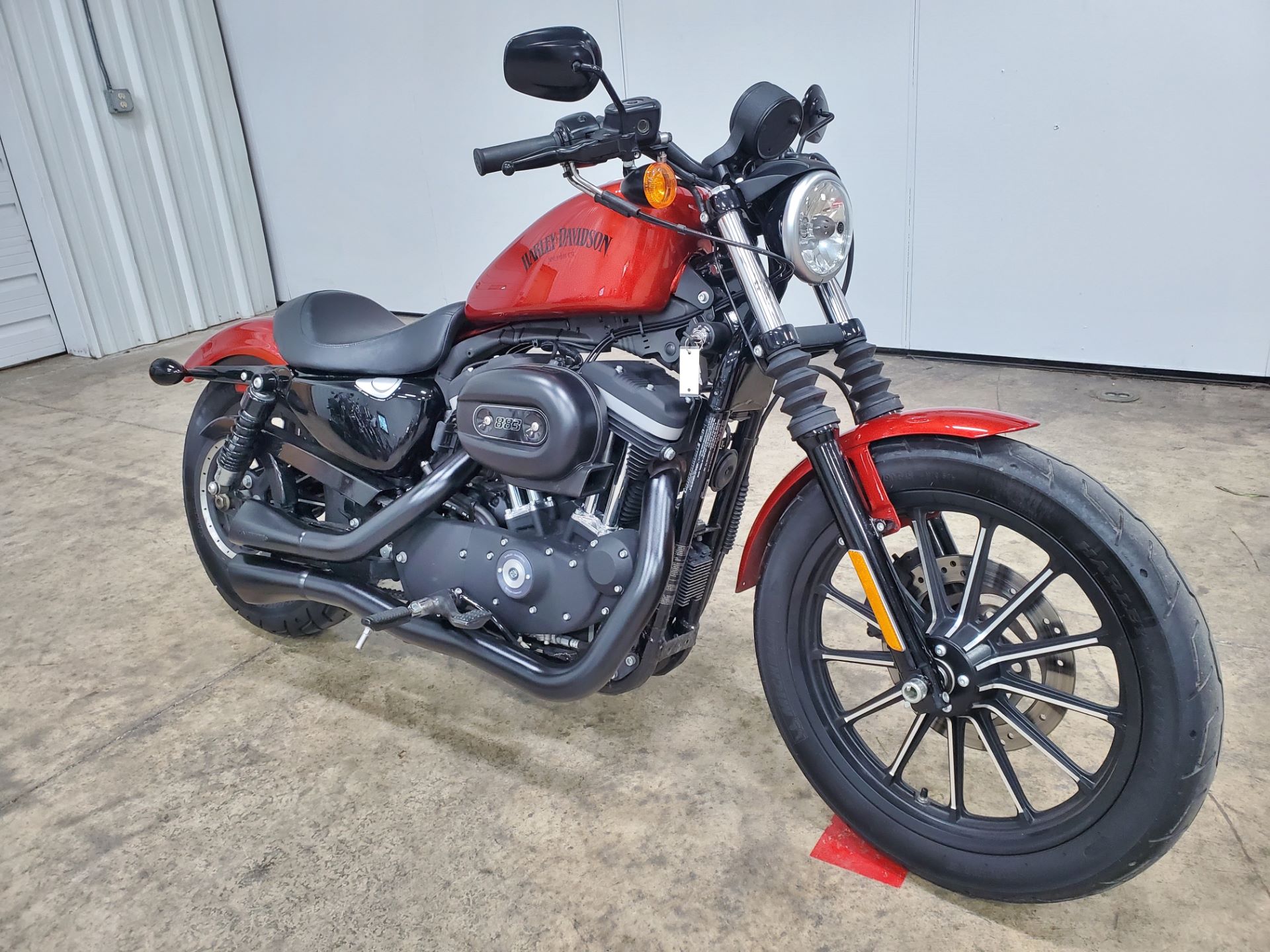 2013 Harley-Davidson Sportster® Iron 883™ in Sandusky, Ohio - Photo 3
