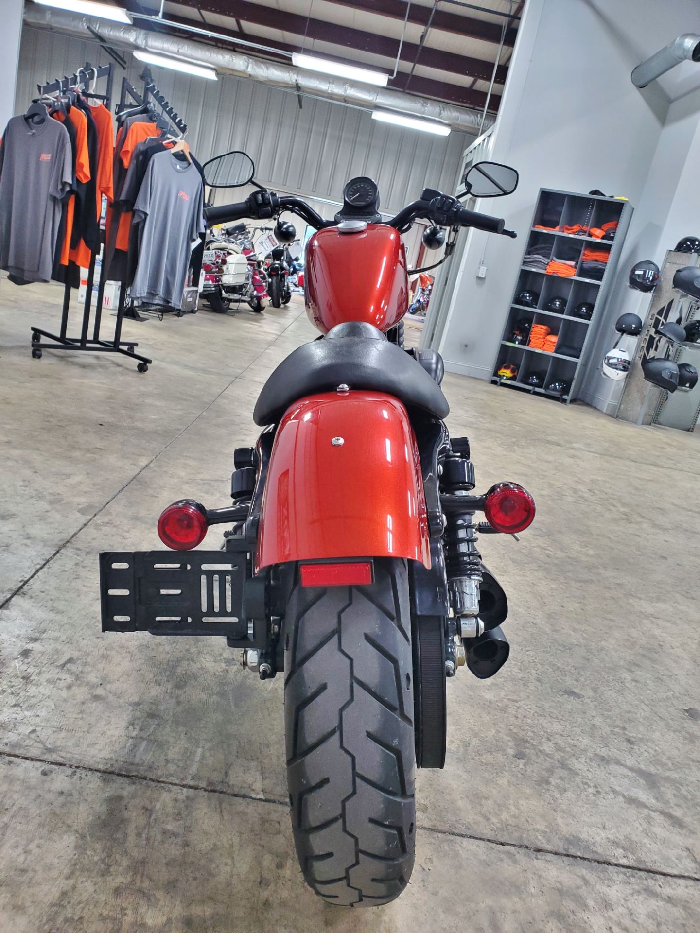 2013 Harley-Davidson Sportster® Iron 883™ in Sandusky, Ohio - Photo 8