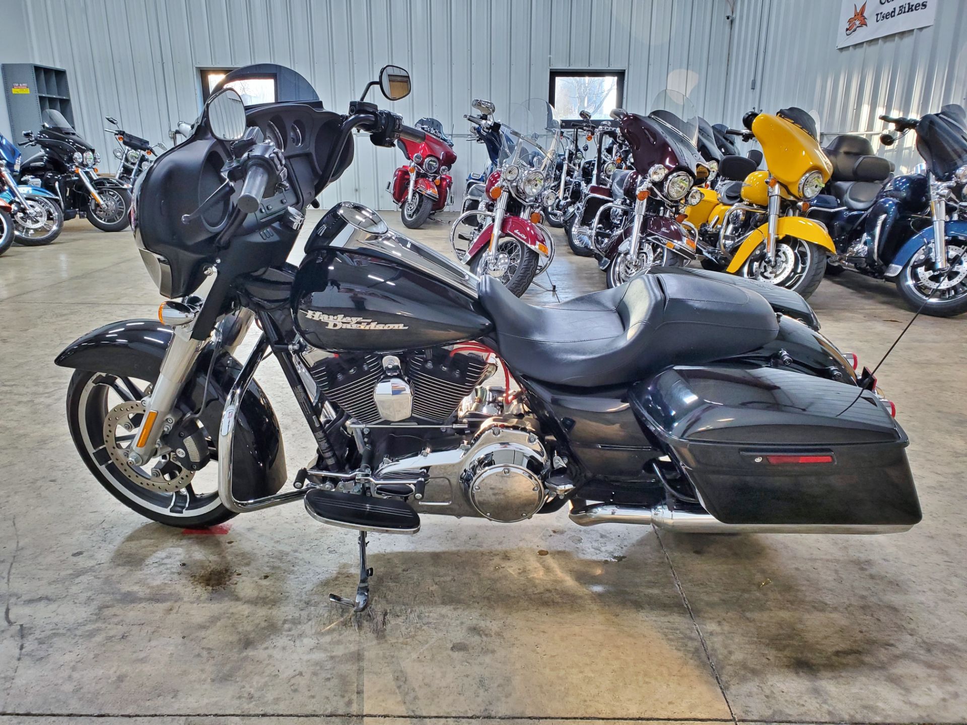 2014 Harley-Davidson Street Glide® in Sandusky, Ohio - Photo 6
