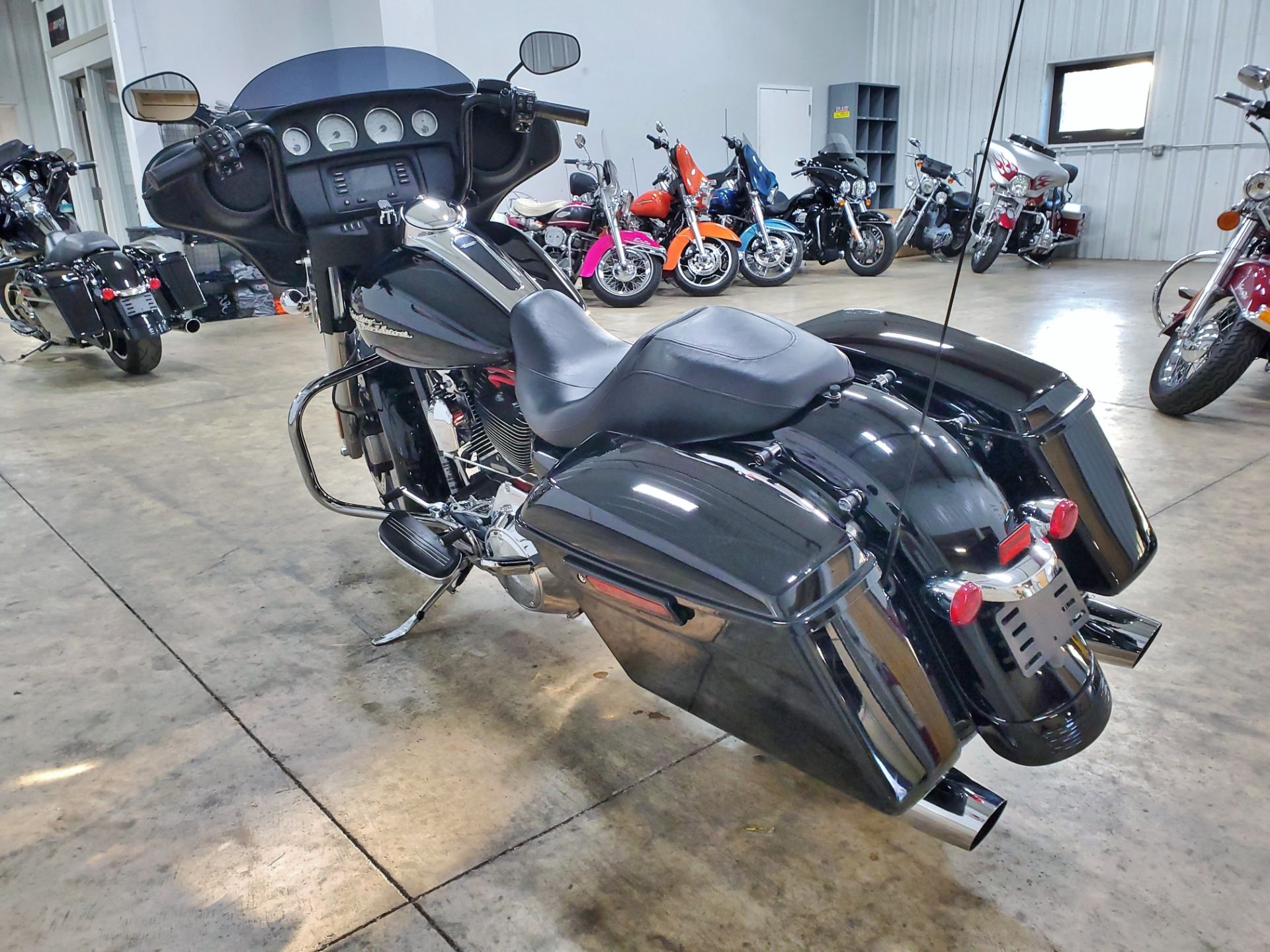 2014 Harley-Davidson Street Glide® in Sandusky, Ohio - Photo 7