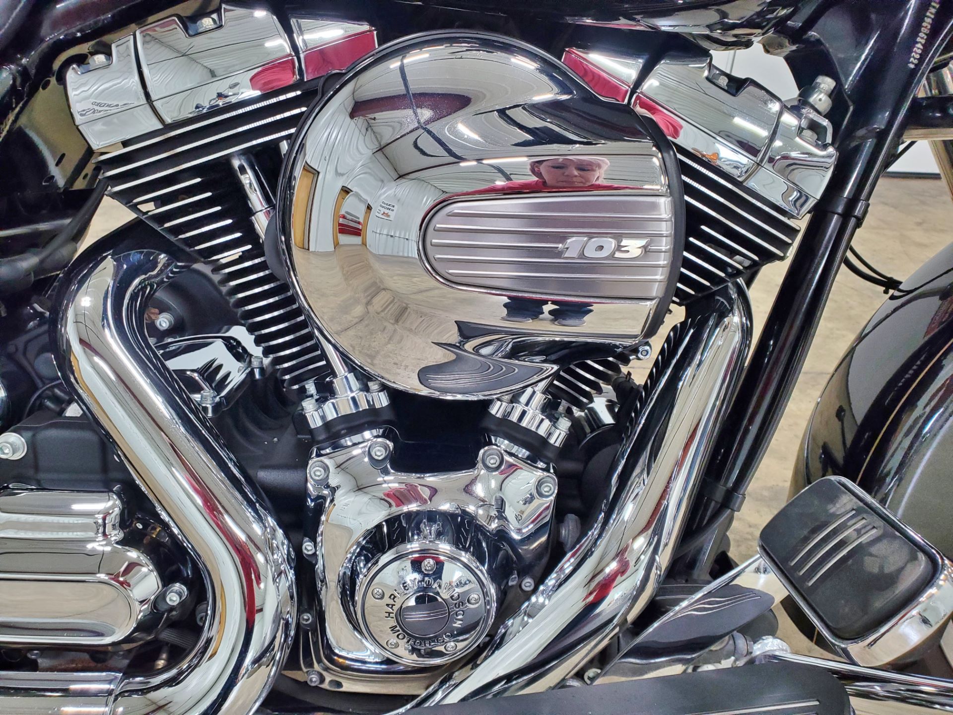 2016 Harley-Davidson Road Glide® Special in Sandusky, Ohio - Photo 2
