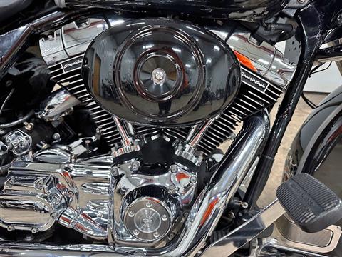 2003 Harley-Davidson FLHTC/FLHTCI Electra Glide® Classic in Sandusky, Ohio - Photo 2