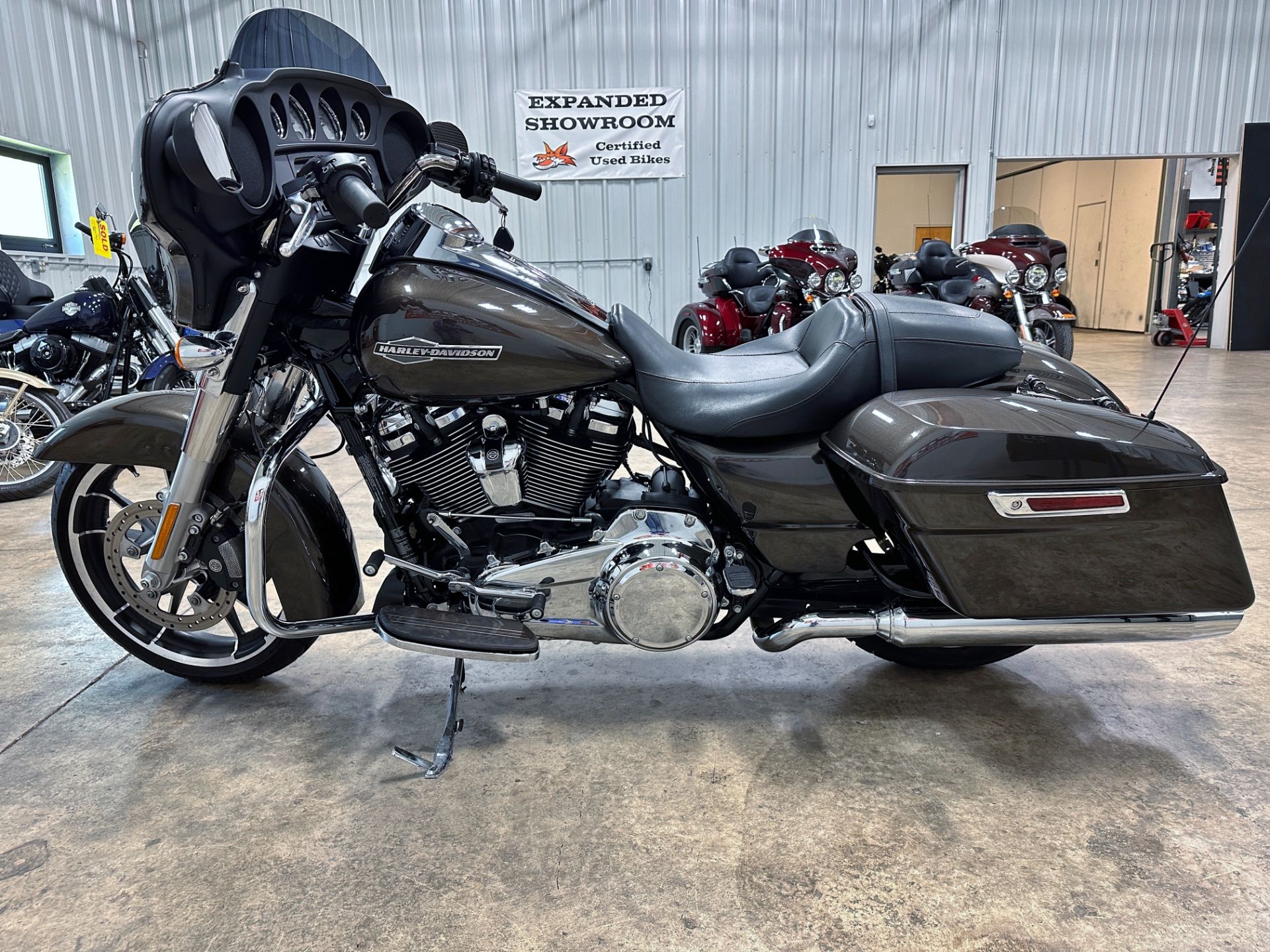 2021 Harley-Davidson Street Glide® in Sandusky, Ohio - Photo 6