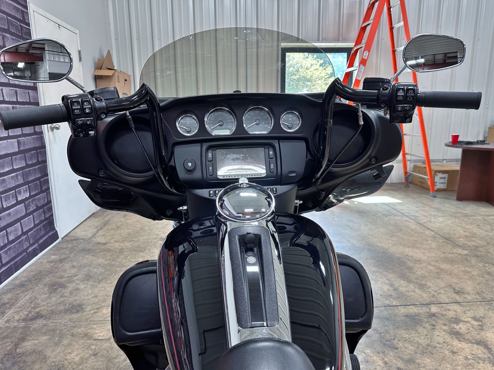 2018 Harley-Davidson Tri Glide® Ultra in Sandusky, Ohio - Photo 11