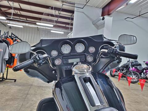 2012 Harley-Davidson Electra Glide® Ultra Limited in Sandusky, Ohio - Photo 12