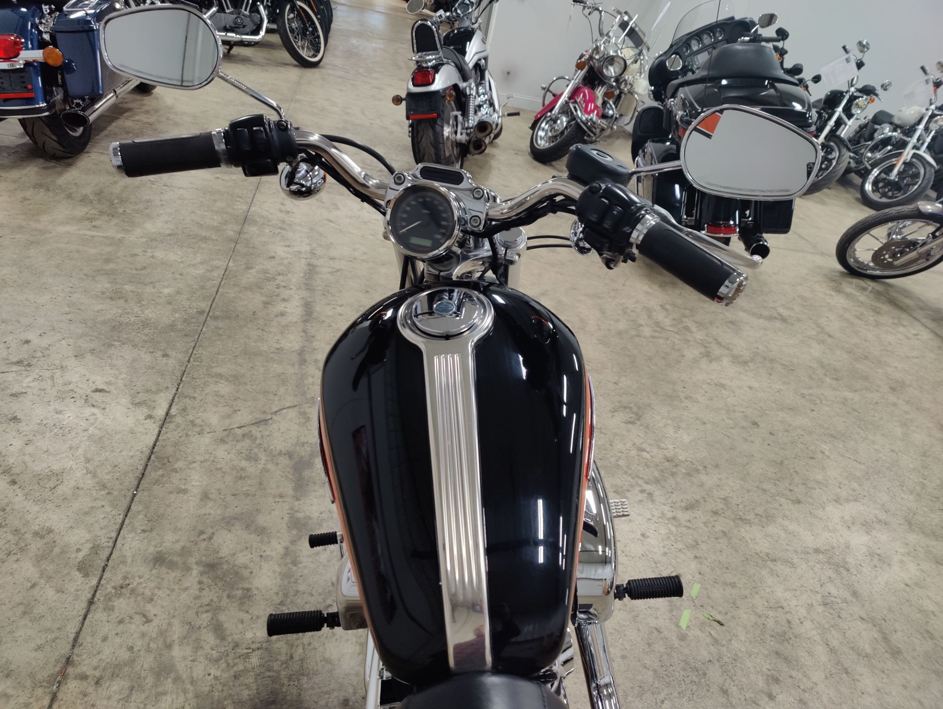 2009 Harley-Davidson Sportster® 1200 Custom in Sandusky, Ohio - Photo 13