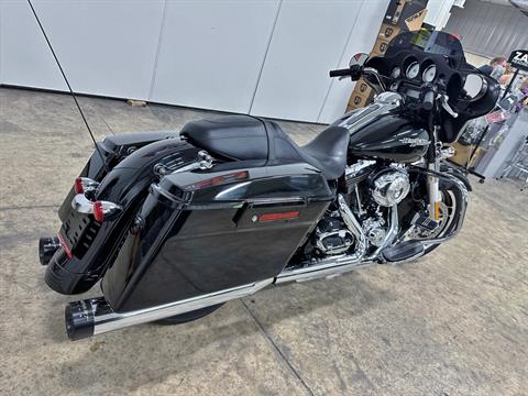 2012 Harley-Davidson Street Glide® in Sandusky, Ohio - Photo 9