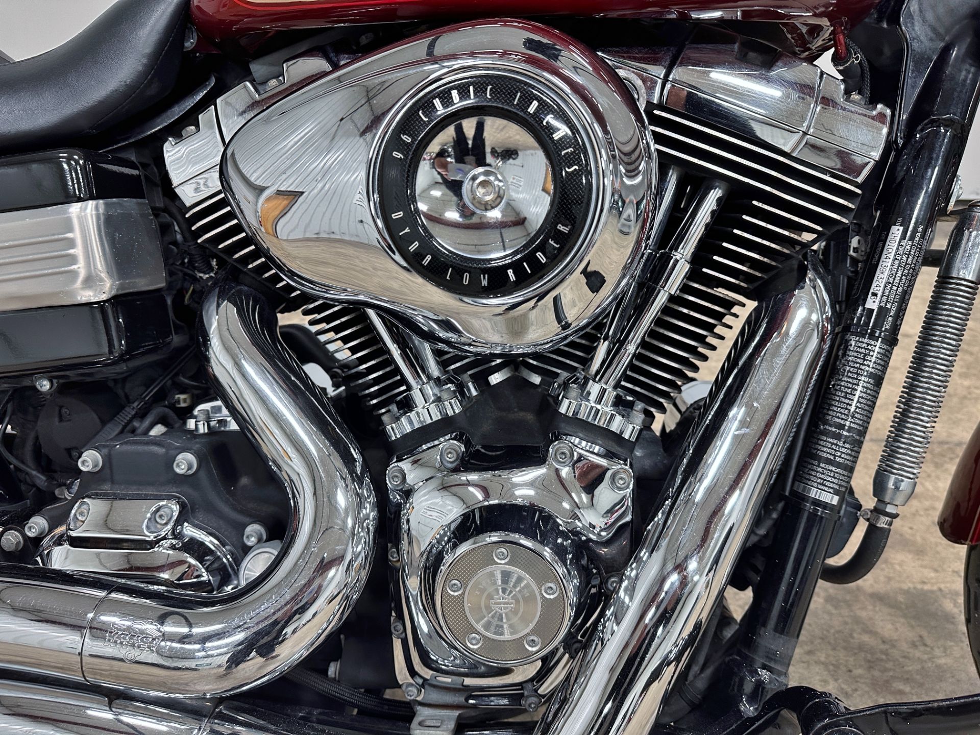 2009 Harley-Davidson Dyna® Low Rider® in Sandusky, Ohio - Photo 2