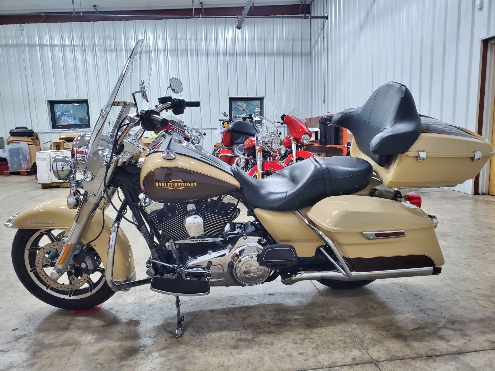 2014 Harley-Davidson Road King® in Sandusky, Ohio - Photo 6