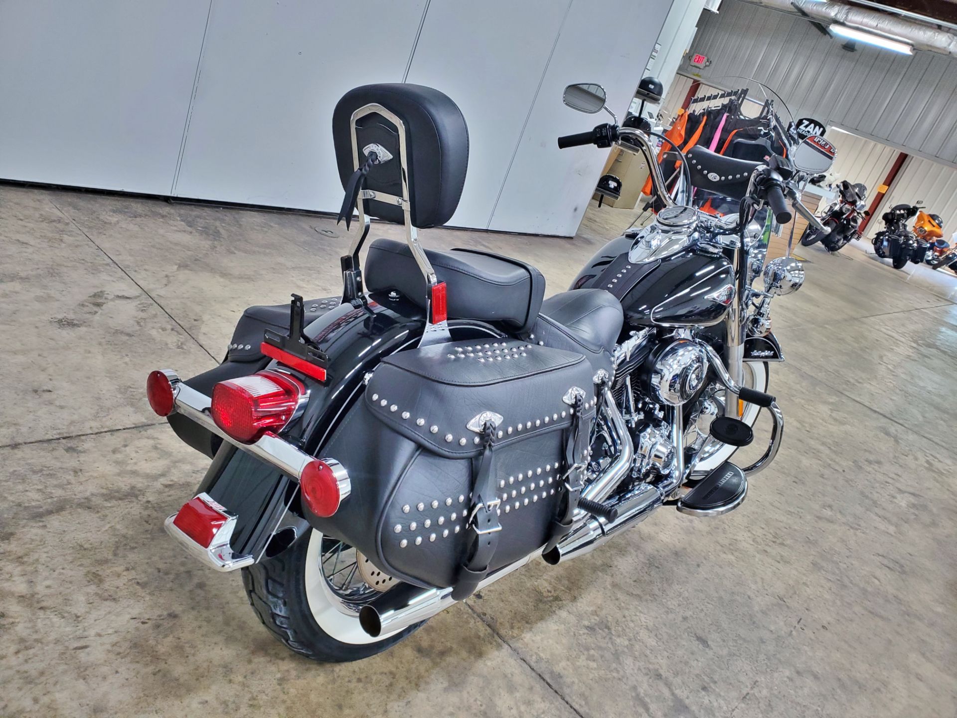 2015 Harley-Davidson Heritage Softail® Classic in Sandusky, Ohio - Photo 9