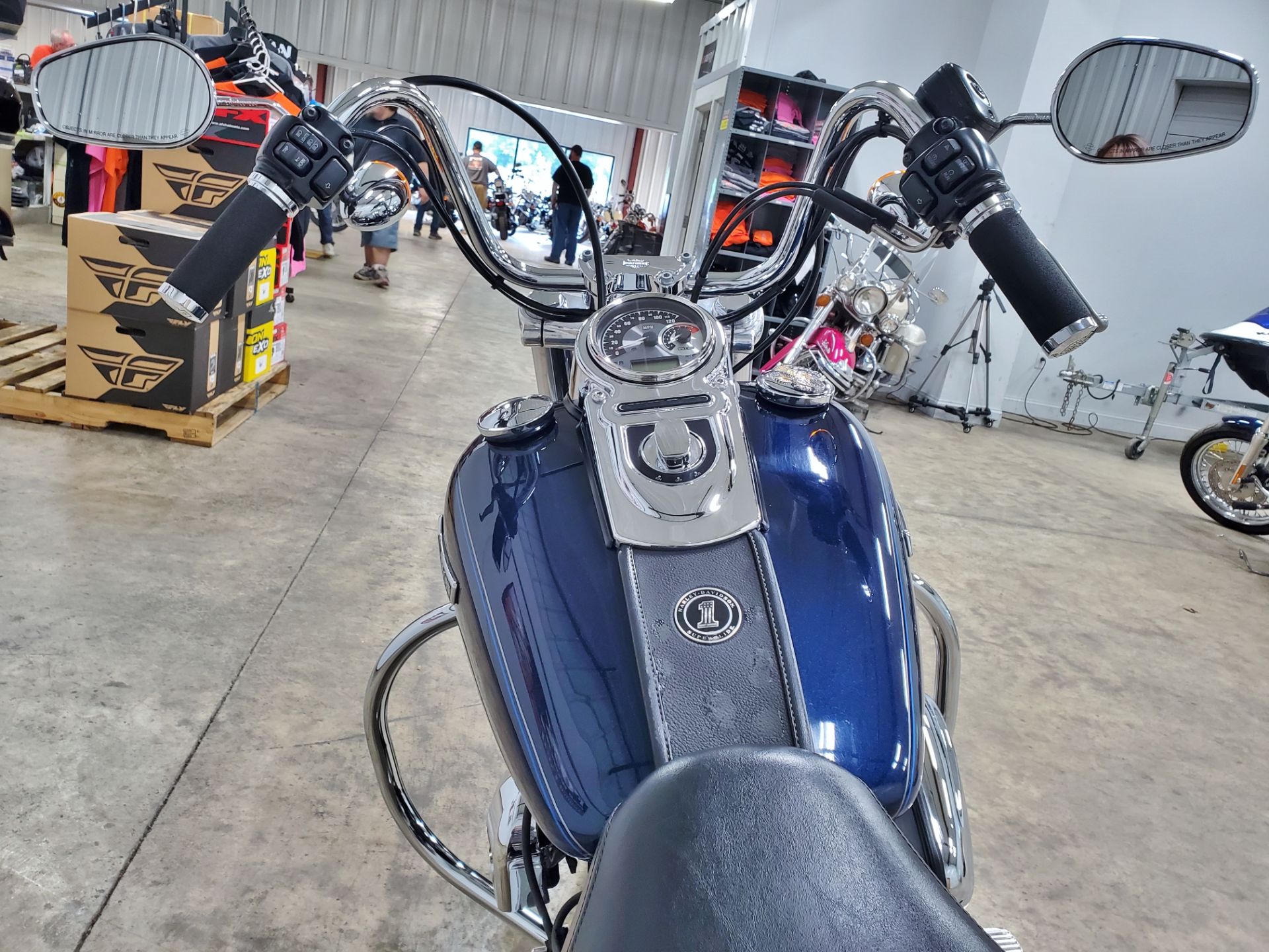 2012 Harley-Davidson Dyna® Super Glide® Custom in Sandusky, Ohio - Photo 11