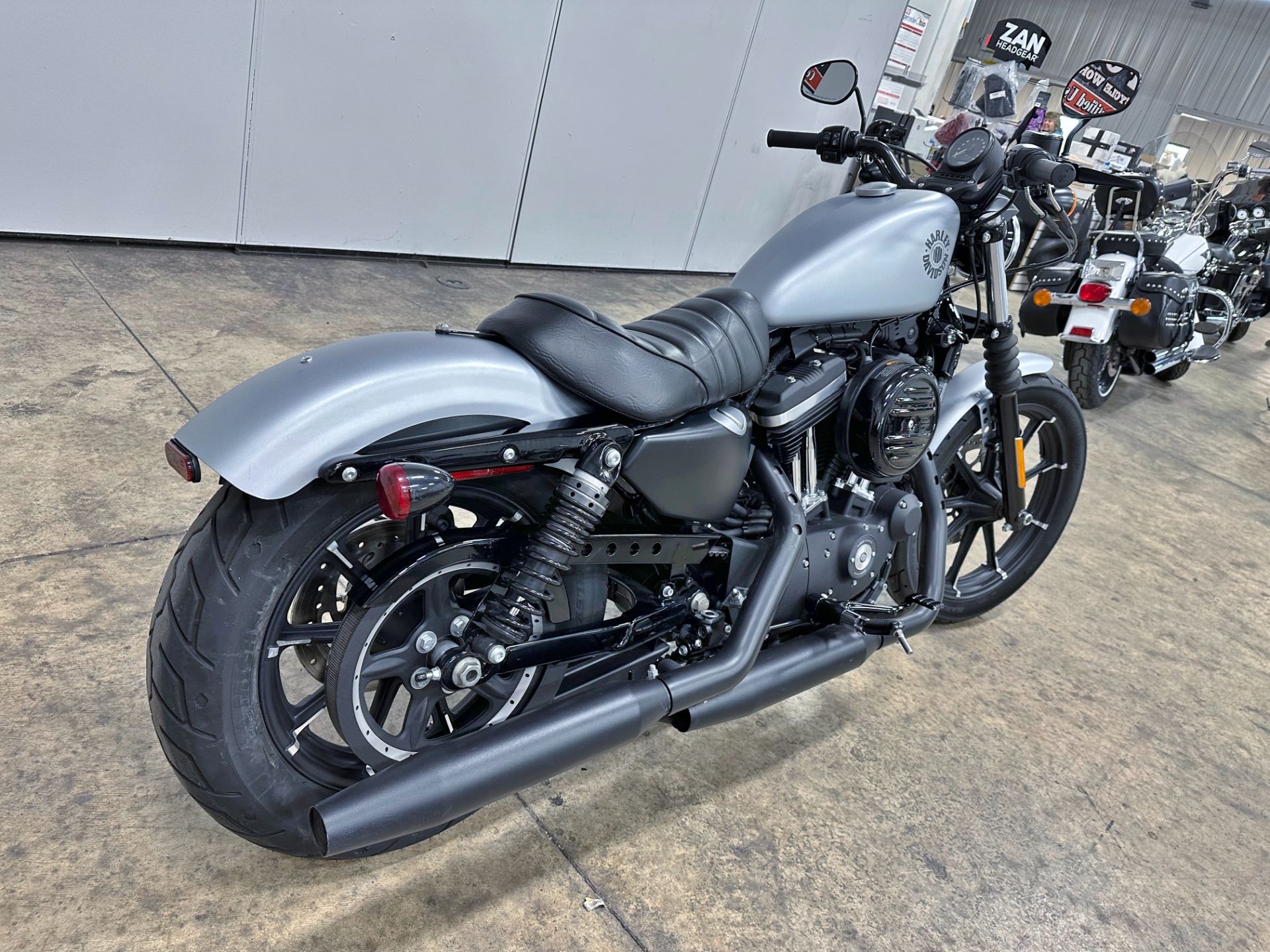2020 Harley-Davidson Iron 883™ in Sandusky, Ohio - Photo 9