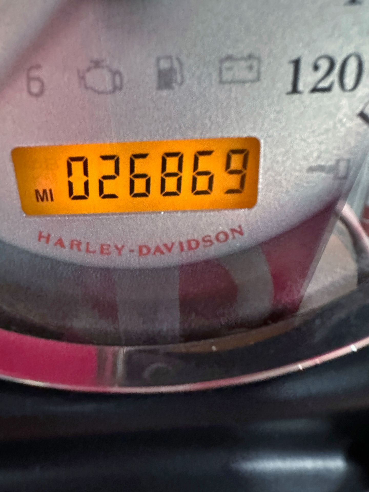 2011 Harley-Davidson Street Glide® in Sandusky, Ohio - Photo 12