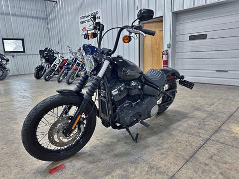 2019 Harley-Davidson Street Bob® in Sandusky, Ohio - Photo 5