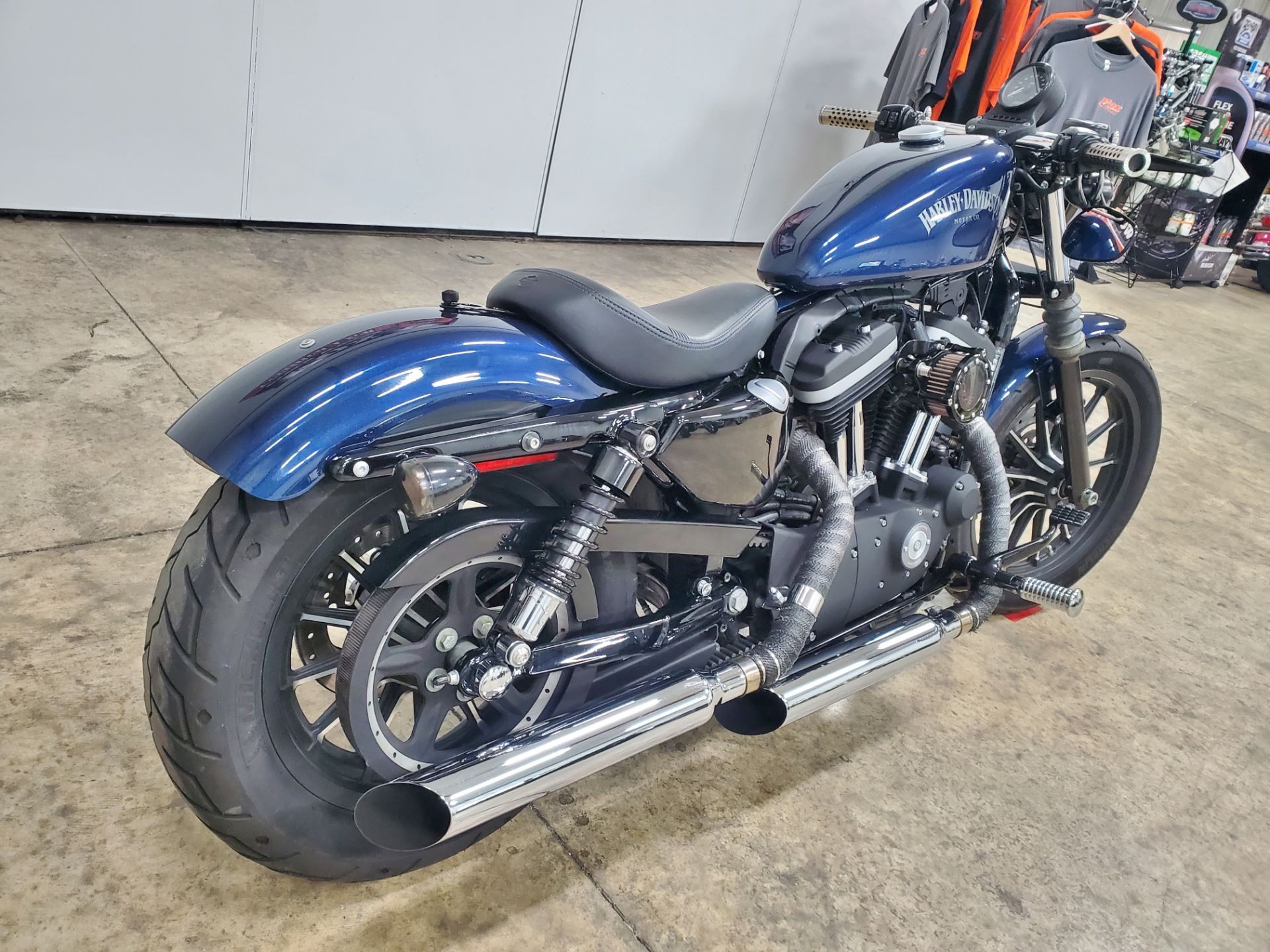 2012 Harley-Davidson Sportster® Iron 883™ in Sandusky, Ohio - Photo 9