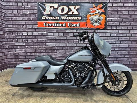 2019 Harley-Davidson Street Glide® Special in Sandusky, Ohio