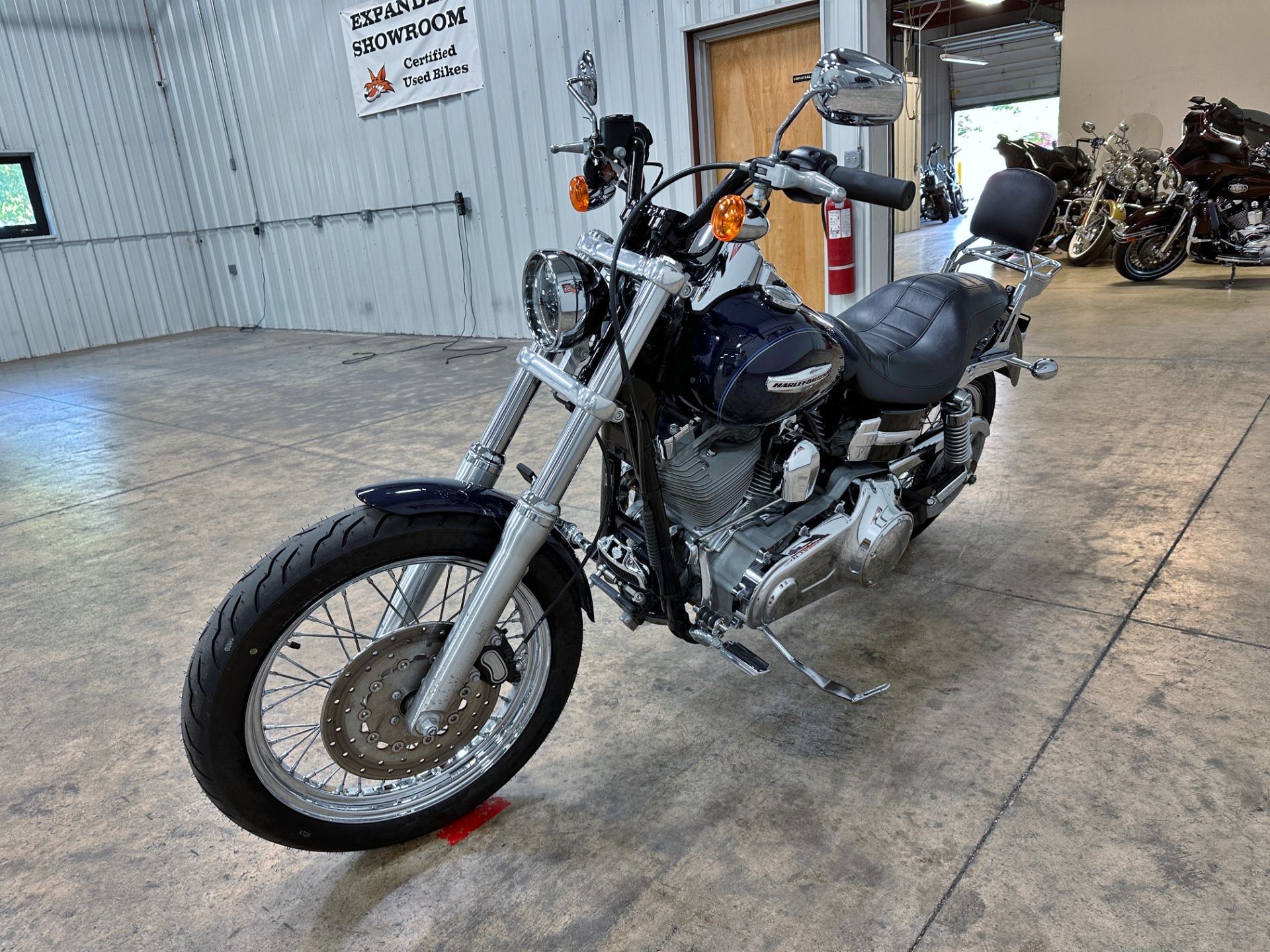 2009 Harley-Davidson Dyna® Super Glide® Custom in Sandusky, Ohio - Photo 5
