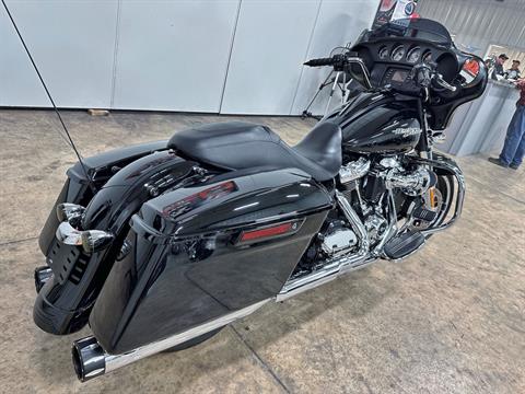 2018 Harley-Davidson Street Glide® in Sandusky, Ohio - Photo 9