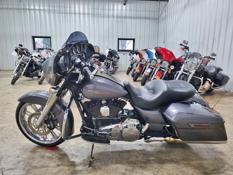 2014 Harley-Davidson Street Glide® in Sandusky, Ohio - Photo 6
