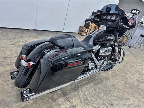 2019 Harley-Davidson Street Glide® in Sandusky, Ohio - Photo 9