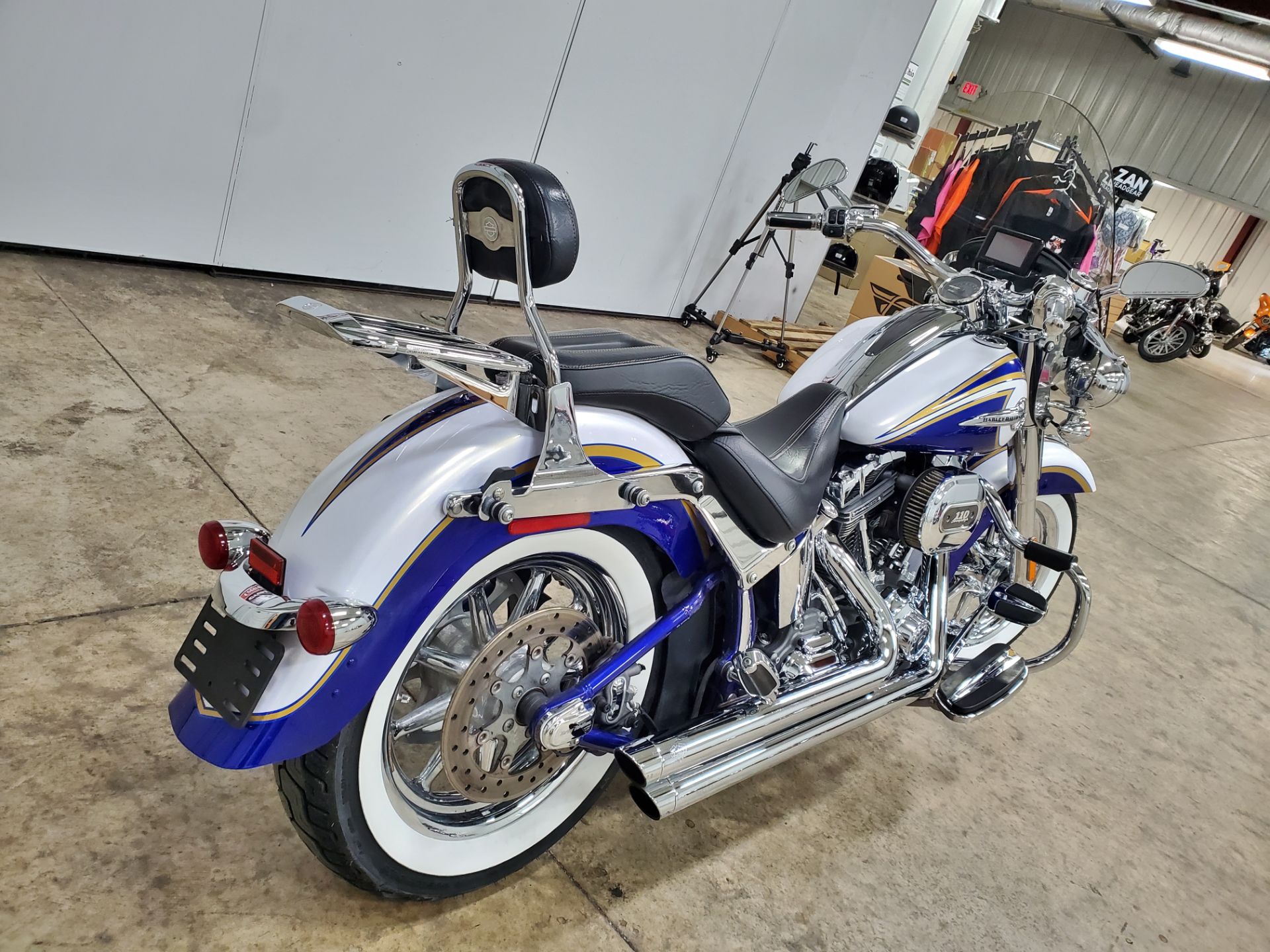 2014 Harley-Davidson CVO™ Softail® Deluxe in Sandusky, Ohio - Photo 9