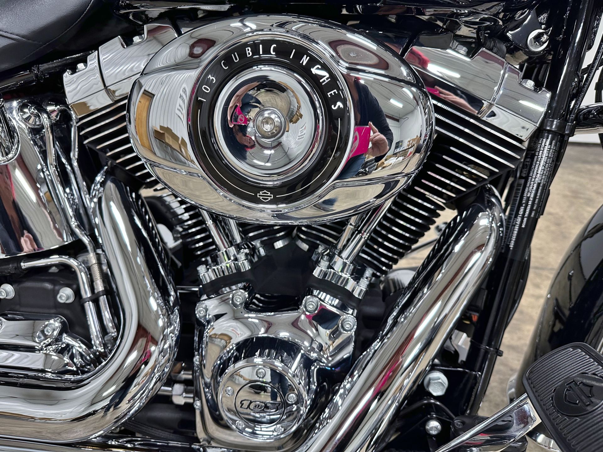 2014 Harley-Davidson Softail® Deluxe in Sandusky, Ohio - Photo 2