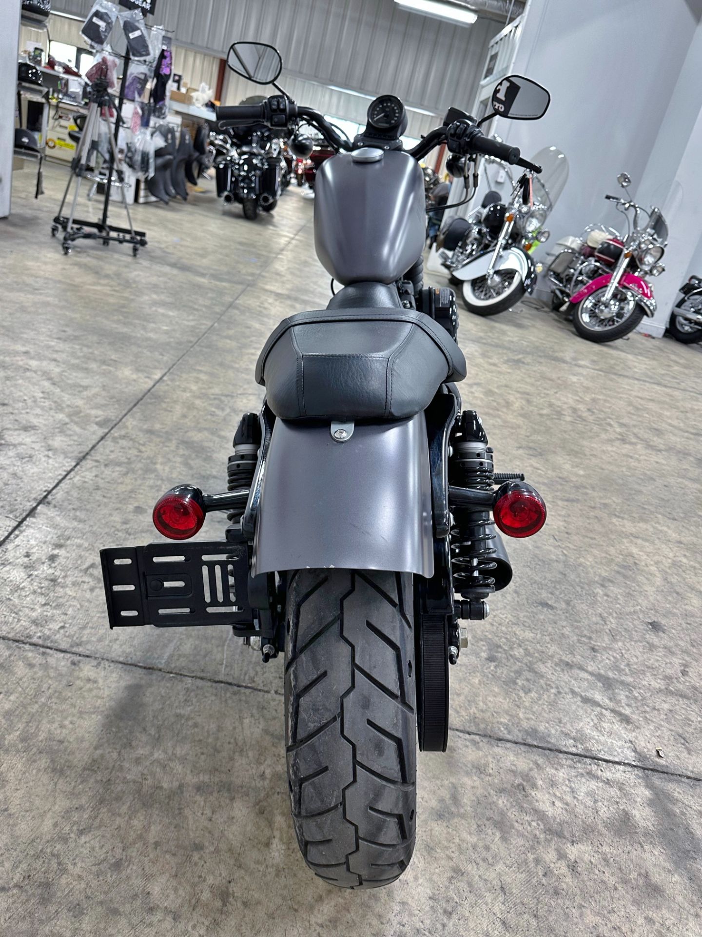 2017 Harley-Davidson Iron 883™ in Sandusky, Ohio - Photo 8