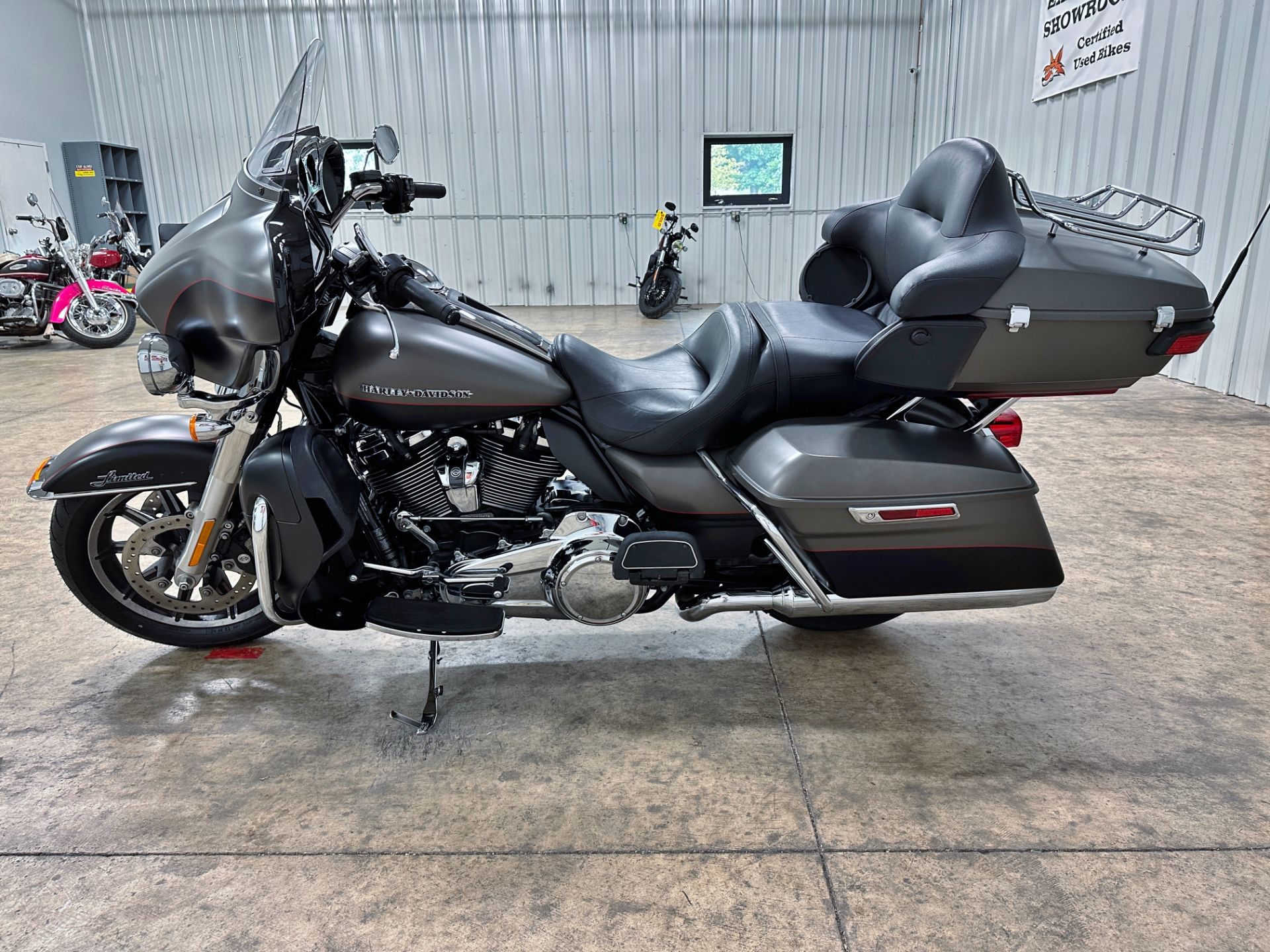 2018 Harley-Davidson Ultra Limited in Sandusky, Ohio - Photo 6