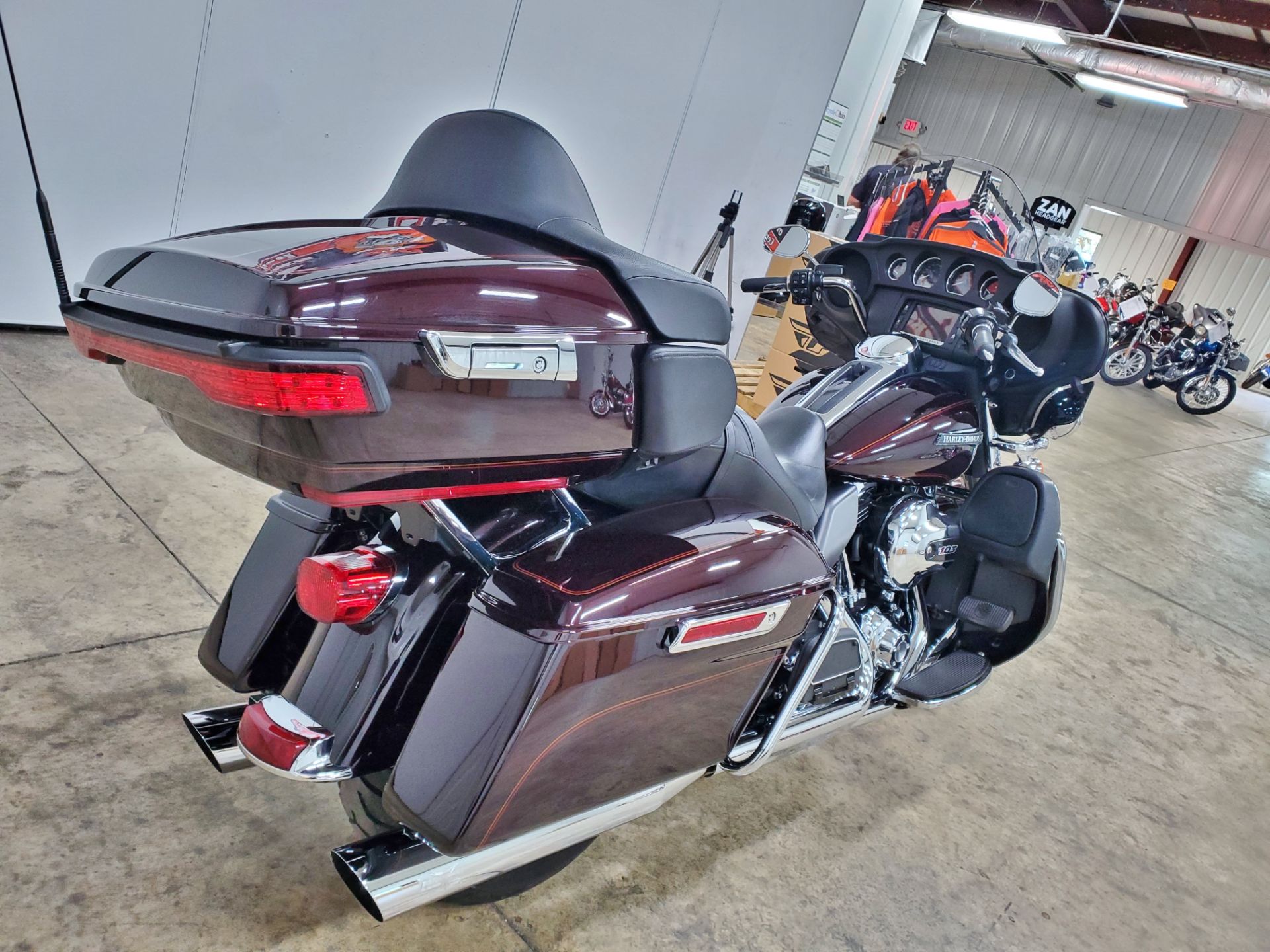 2014 Harley-Davidson Electra Glide® Ultra Classic® in Sandusky, Ohio - Photo 9