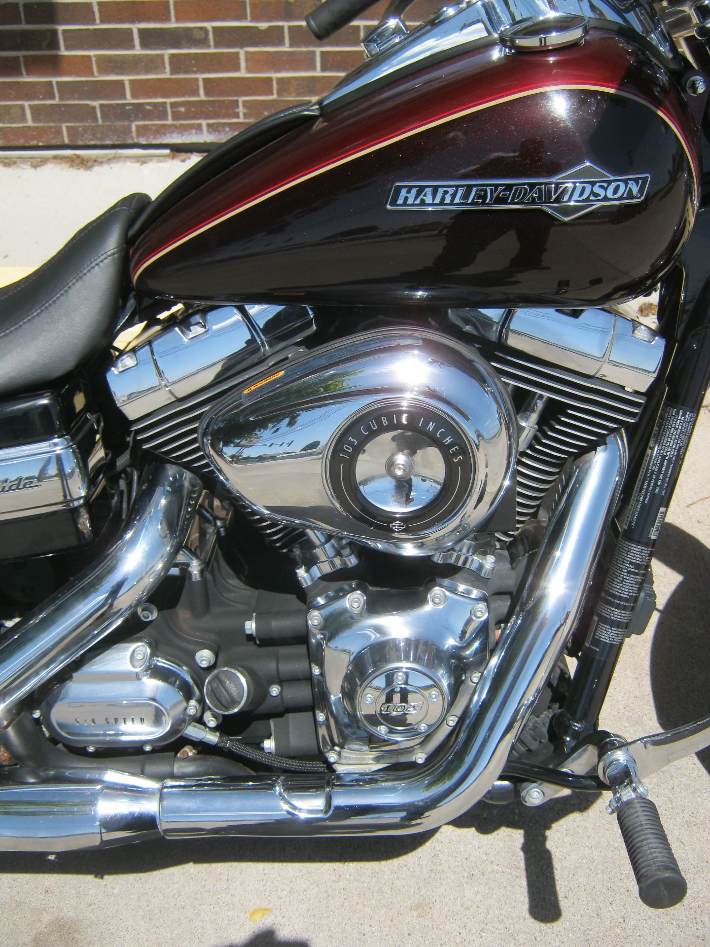 2014 Harley Davidson Dyna Super Glide in Bettendorf, Iowa - Photo 4