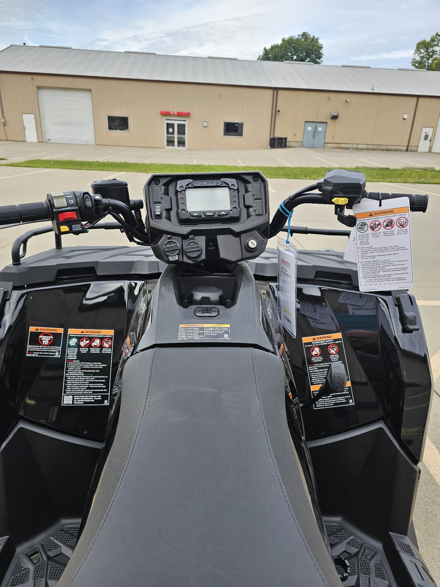 2025 Polaris Sportsman X2 570 in Bettendorf, Iowa - Photo 4