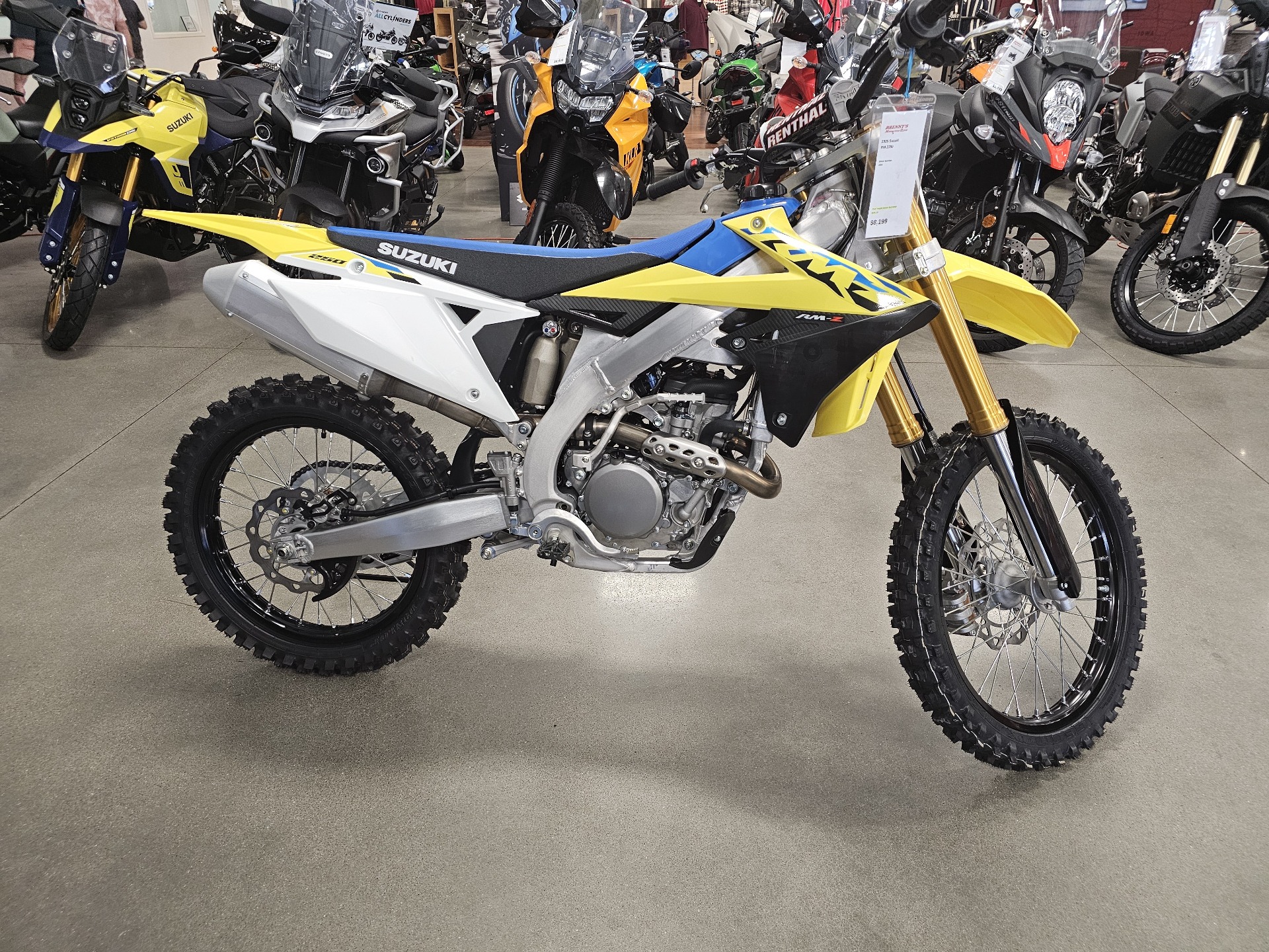 2025 Suzuki RM-Z250 in Bettendorf, Iowa - Photo 2