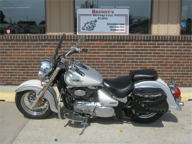 2007 Suzuki Boulevard C50 in Bettendorf, Iowa - Photo 2