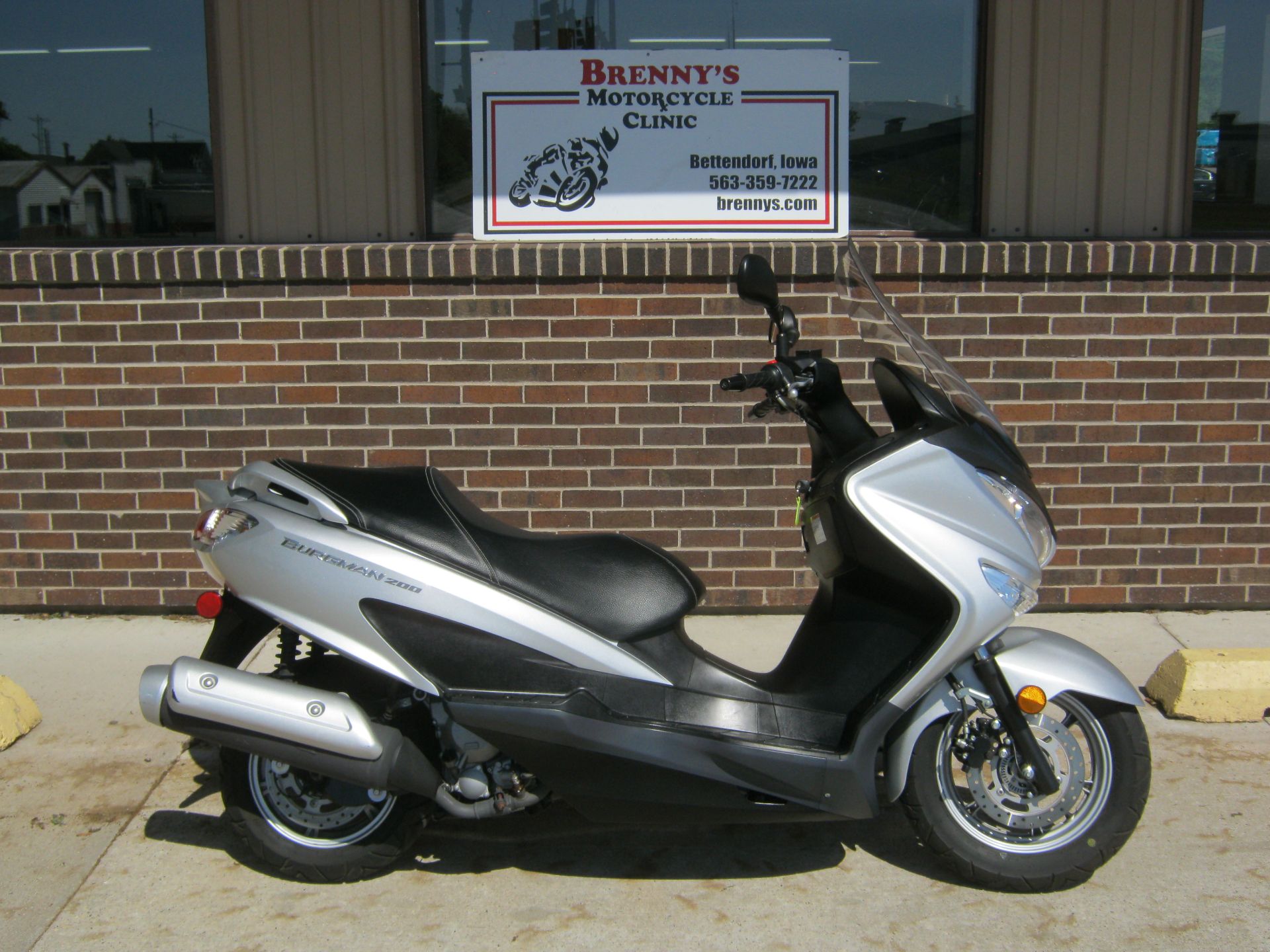 2014 Suzuki Burgman 200 in Bettendorf, Iowa - Photo 1