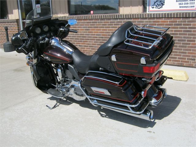 2011 Harley-Davidson Ultra Classic® Electra Glide® in Bettendorf, Iowa - Photo 19