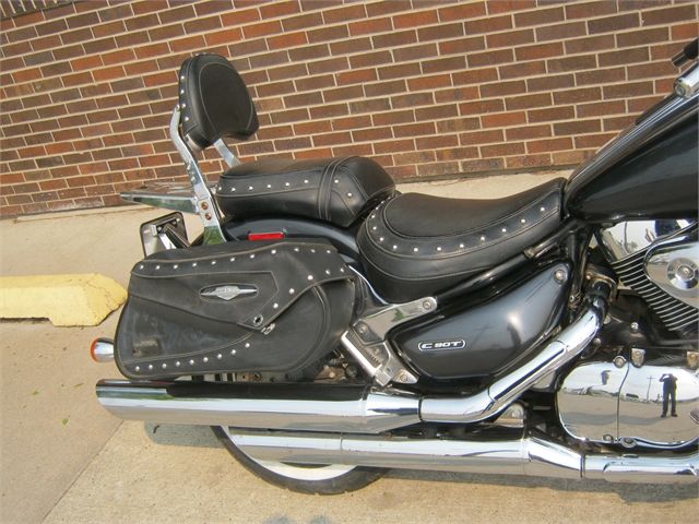 2006 Suzuki VL1500LC Boulevard C90T Intruder 1500 in Bettendorf, Iowa - Photo 3