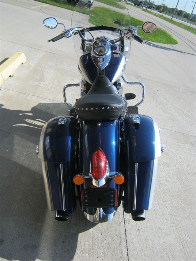 2017 Indian Motorcycle Springfield Sapphire Blue over Star Silver in Bettendorf, Iowa - Photo 12