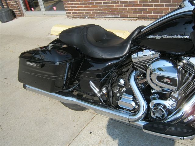 2015 Harley-Davidson Road Glide® Special in Bettendorf, Iowa - Photo 27