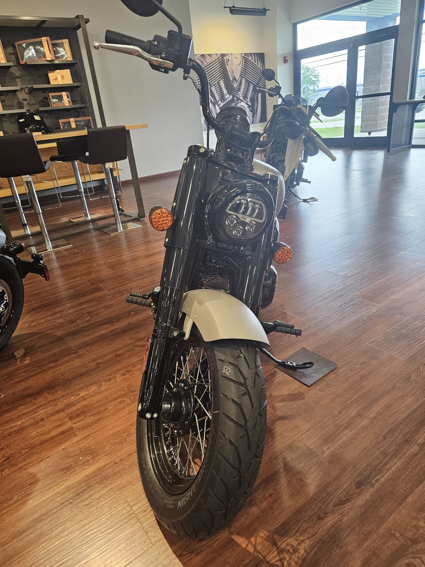 2023 Indian Motorcycle Chief Bobber Dark Horse® in Bettendorf, Iowa - Photo 4