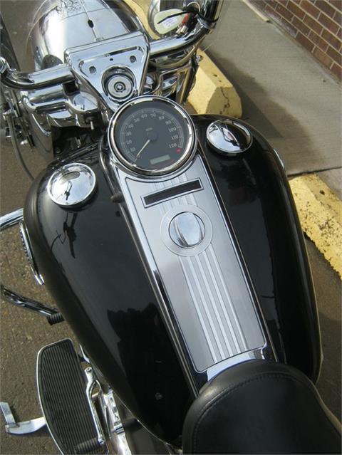 2009 Harley-Davidson FLHRC - Road King Classic in Bettendorf, Iowa - Photo 6