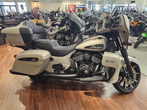 2023 Indian Motorcycle Roadmaster® Dark Horse® in Bettendorf, Iowa - Photo 1