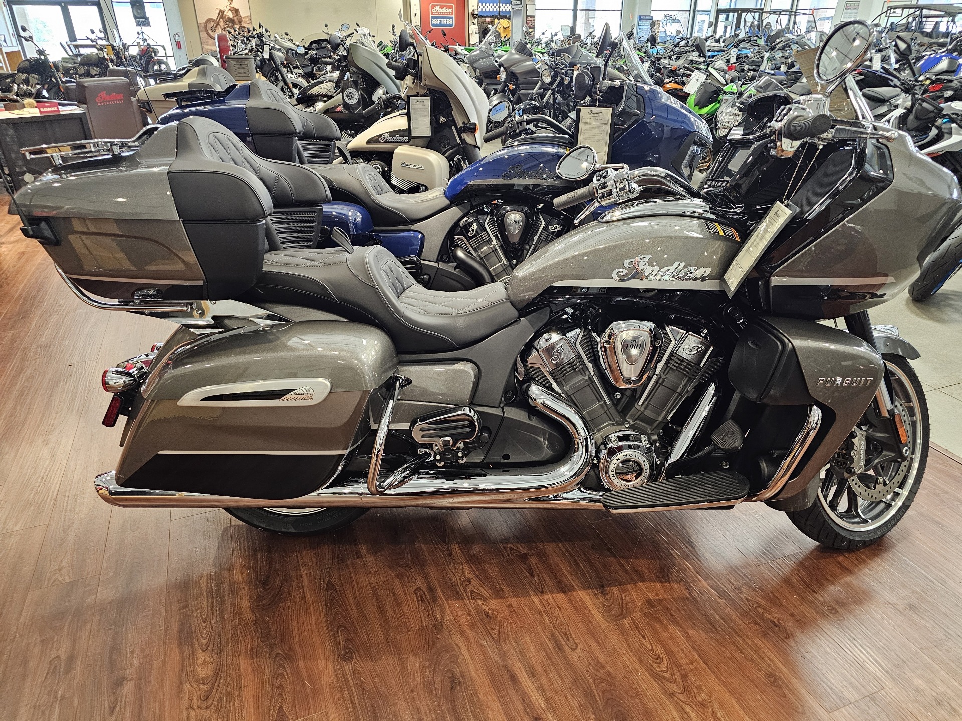 2024 Indian Motorcycle Pursuit® Limited in Bettendorf, Iowa - Photo 1