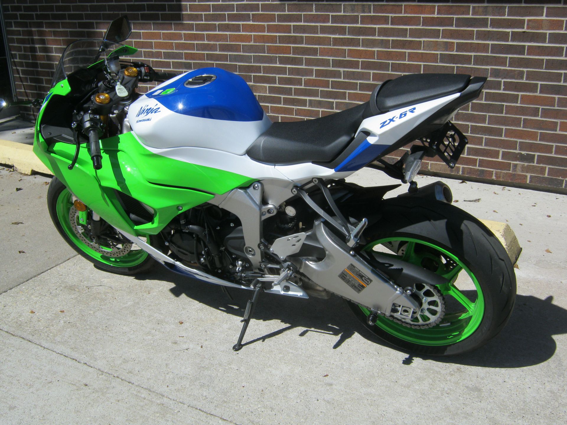 2024 Kawasaki ZX-6R Ninja 636 40th. Anniversary in Bettendorf, Iowa - Photo 13