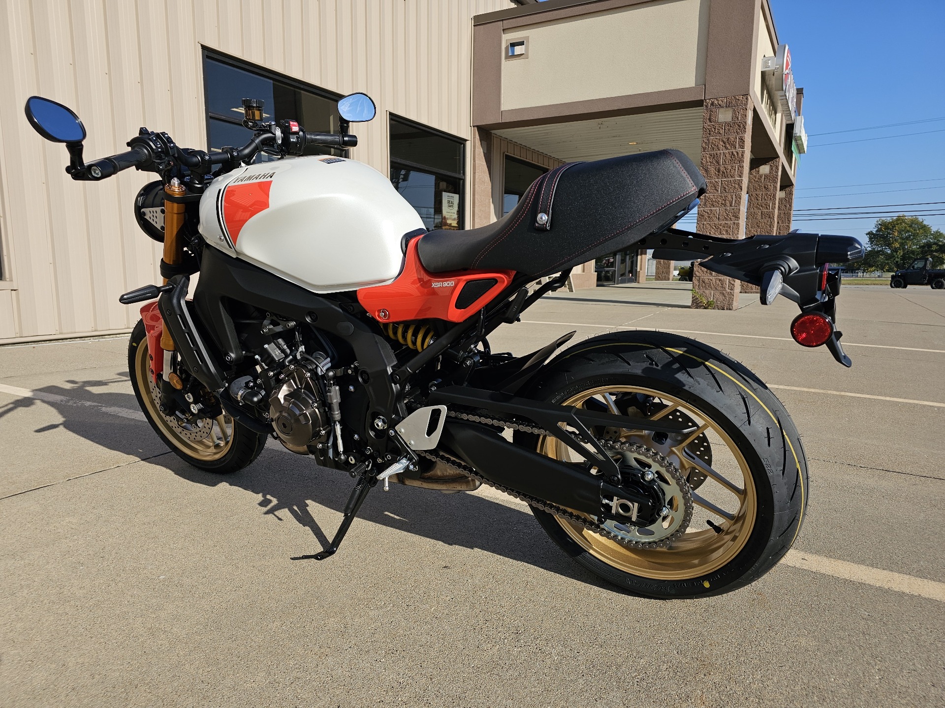 2024 Yamaha XSR900 in Bettendorf, Iowa - Photo 2