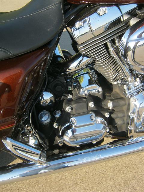 2009 Harley Davidson Street Glide in Bettendorf, Iowa - Photo 10