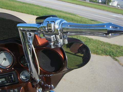 2009 Harley Davidson Street Glide in Bettendorf, Iowa - Photo 19