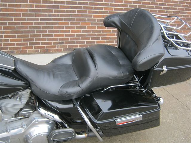 2007 Harley-Davidson FLHTCU Ultra Classic® Electra Glide® Patriot Special Edition in Bettendorf, Iowa - Photo 18